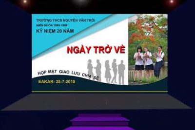 cựu học sinh khóa học 1995-1999  Về thăm Trường