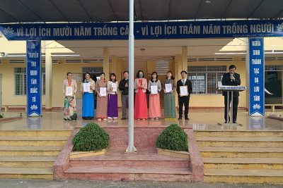 BUỔI CHÀO CỜ ĐẦU TUẦN CỦA HỌC KÌ 2