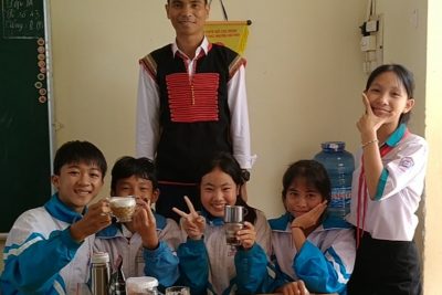 Hoạt động trải nghiệm thông qua môn học – giáo dục địa phương